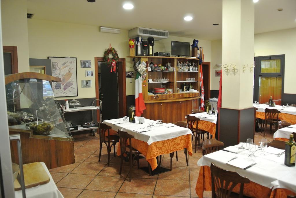 Hotel Arlecchino Castel San Pietro Terme Exteriér fotografie