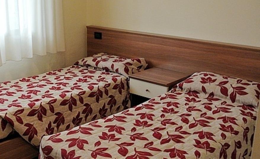 Hotel Arlecchino Castel San Pietro Terme Pokoj fotografie