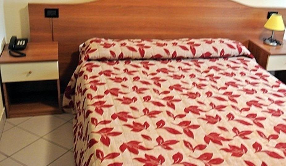 Hotel Arlecchino Castel San Pietro Terme Pokoj fotografie